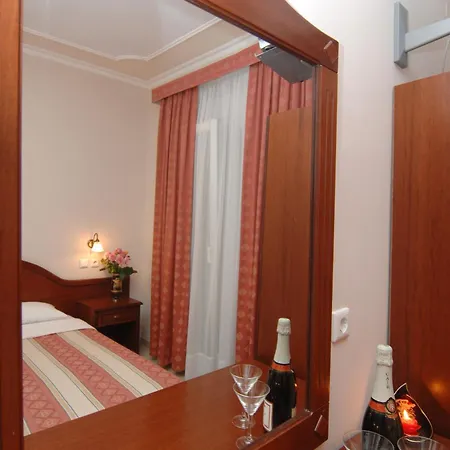 Hotel Kalipso Paralia Katerinis