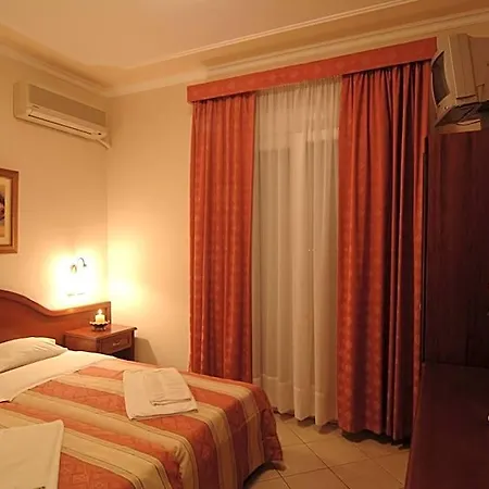 Kalipso Hotell *