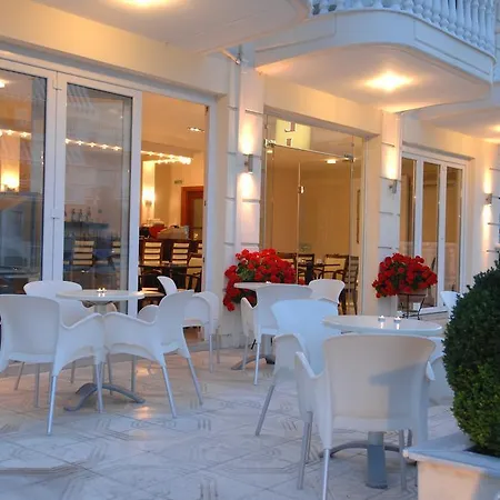 Hotel Kalipso *
